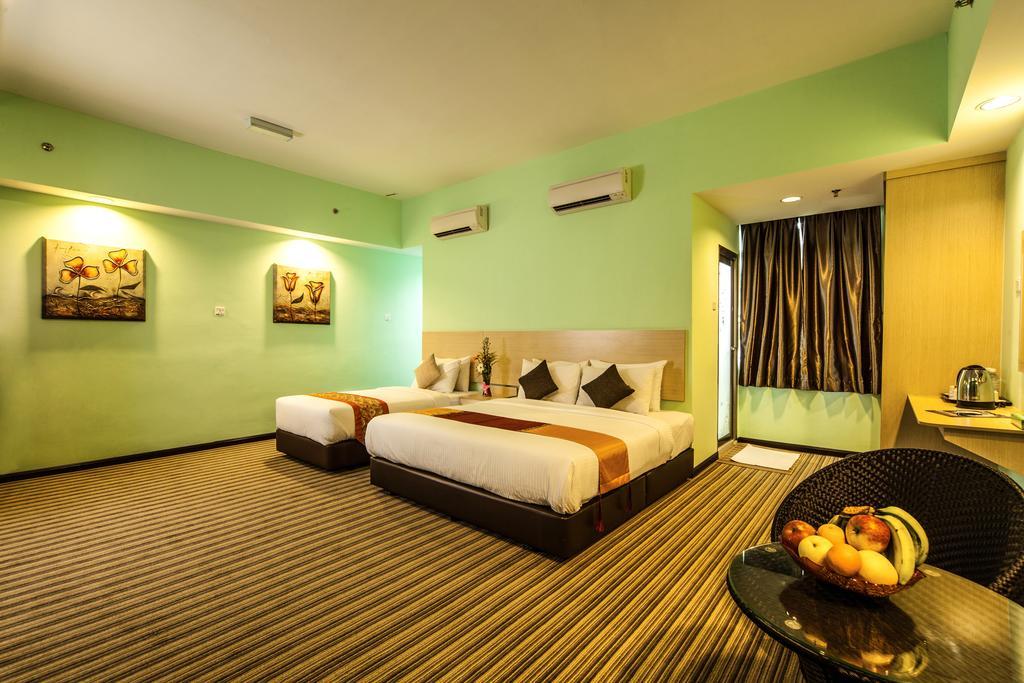 Thy Executive Hotel Johor Bahru Kamer foto